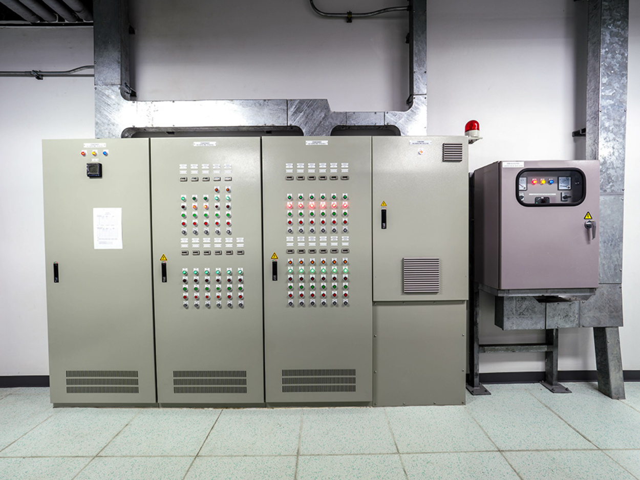 Mess- & Wandler­anlagen bei Muster Elektro in Musterstadt